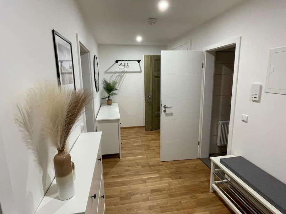 #Stylische / Moderne Wohnung Im Leipziger Zentrum Dg Links Buitenkant foto